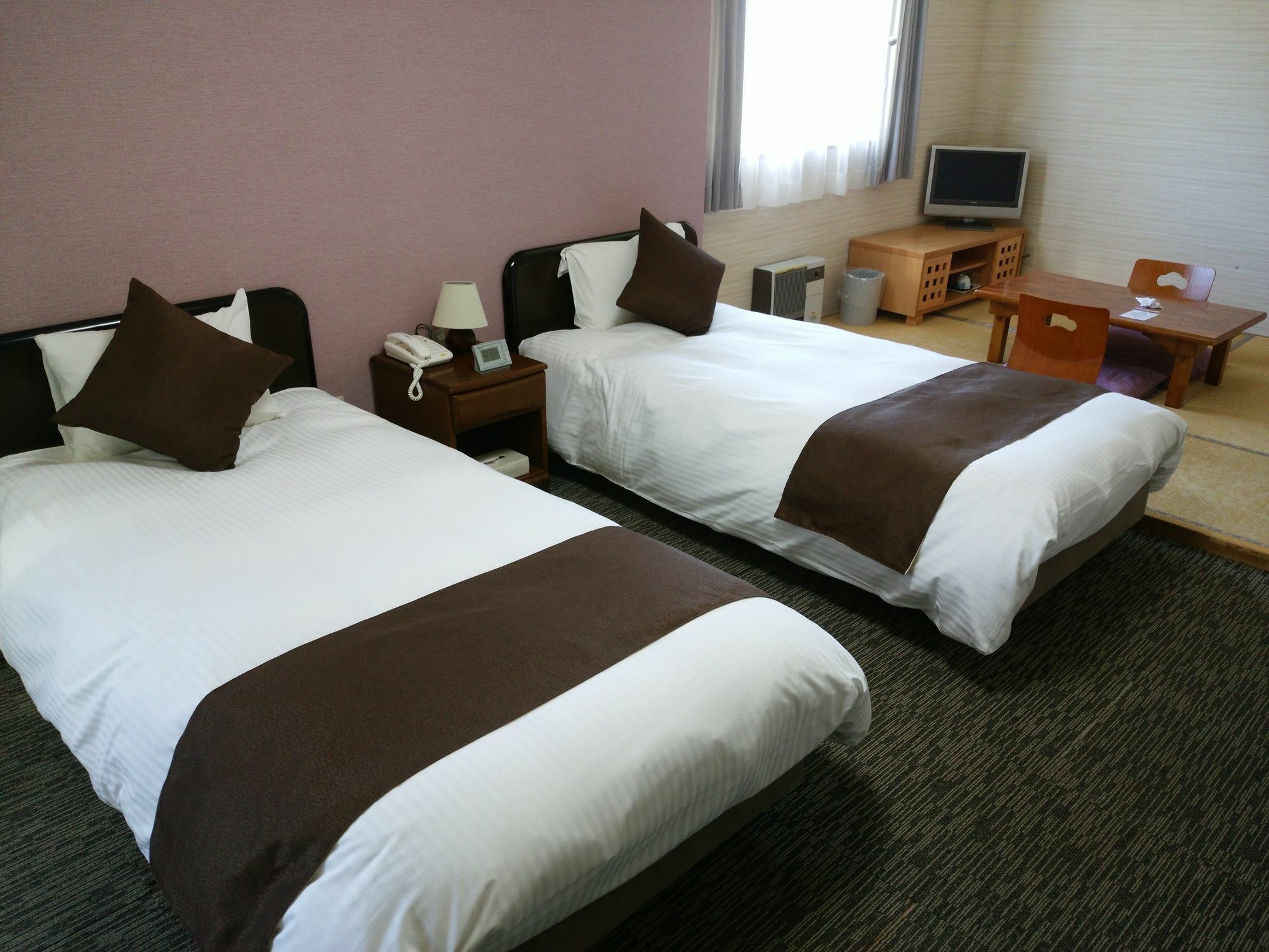 Resort Inn North Country Furano Exterior photo